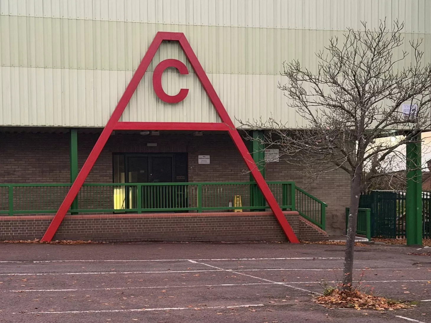Addison centre kempston commercial painting specialist